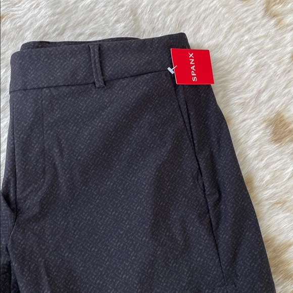 Spanx shorts - Picture 4 of 6